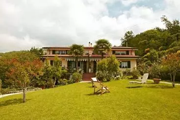 Huoneistohotelli Agriturismo La Carreccia