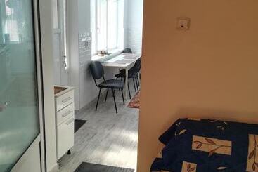 茅舍 Badesti Farm House