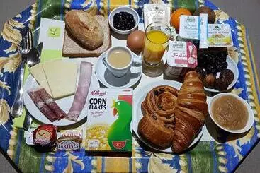 Hotel Logis Hôtel Du Midi Rodez Centre Ville