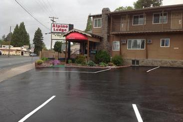 汽车旅馆 Alpine Lodge