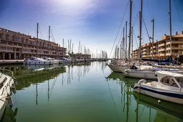 Apartamentos Puerto Almerimar