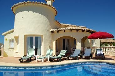 קוטג'' Villa Elena