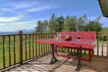 Hotel Steading Holidays   Ceol Na Mara