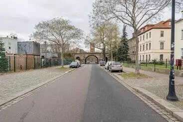 هتل آپارتمان Limehome Dresden Tannenstraße