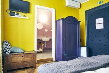 پانسیون Apartments And Rooms Meščanka