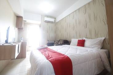 פנסיון Redliving Apartemen Green Lake View Ciputat Mpo Yani Rooms Tower E With Fast Wifi