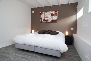 ベッドアンドブレックファースト Lijnbaan Canal View Apartment