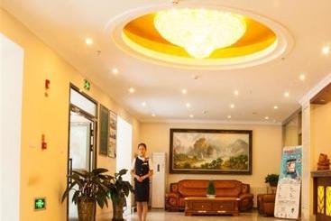 Hotel Greentree Wulumuqi Mingyuan