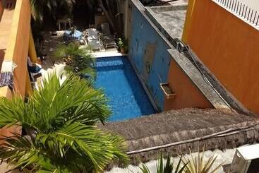 Отель Casita De Maya Boutique