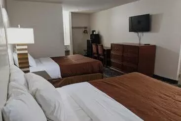 Hotel Falls Lodge & Suites