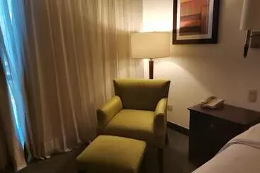 Otel Holiday Inn Monterrey Valle, An Ihg