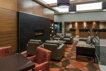 Radisson Hotel & Suites Fort Mcmurray