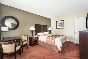 汽车旅馆 Super 8 By Wyndham Phoenix Downtown