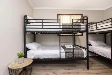 Hotel Banksia Tourist Park