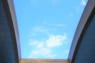 کلبه The Wriggly Tin & Baa Spa At Tregoose Old Mill