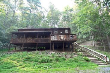 Hus på landet Mishka At Sleepy Creek