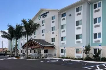 ホテル Woodspring Suites Naples West