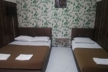 Hotel Spot On 90095 Slk