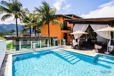 ペンション Caminho Das Praias Guesthouse