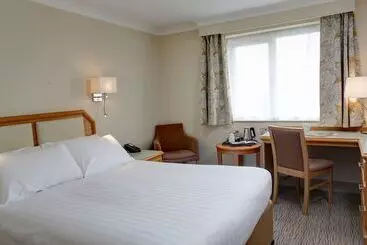 Отель Best Western Chilworth Manor