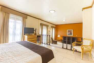 فندق Meson De Jobito