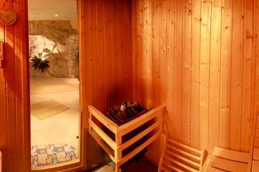 호텔 Restaurant Frohlich