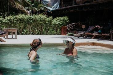 Отель Selina Tulum