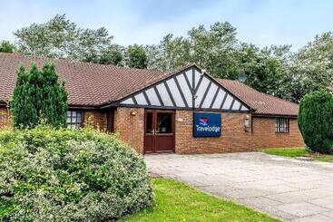 ホテル Travelodge Crewe Barthomley