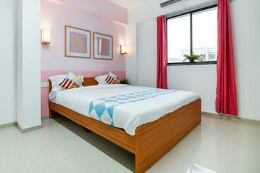 پانسیون Oyo Home 60123 Designer Stay Pan Club Road Baner