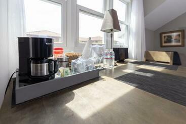 צימר Nantucket Whale Inn, Half Moon Bay