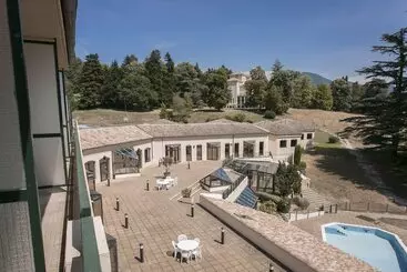 Hotel Domaine Les Sources De Dieulefit