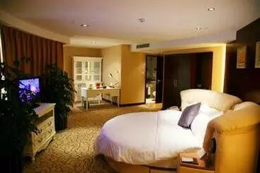 Hotel Dynasty International