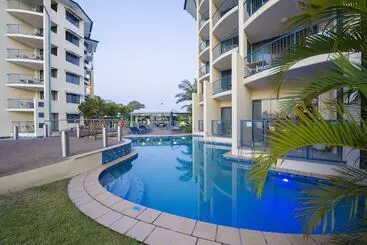 هتل Mantra Hervey Bay