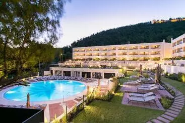 Hotel Four Points By Sheraton Sesimbra