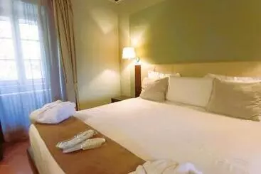 Cortona Resort & Spa