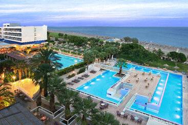 هتل Blue Sea Beach Resort