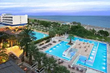 Hotel Blue Sea Beach Resort