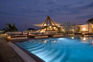 ホテル Gardelli Resort