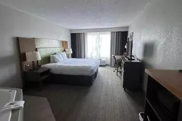 בית מלון כפרי Summerville Park Inn