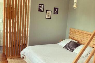 Aamiaismajoitus (B&B) Léhontine