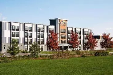 Microtel Inn & Suites By Wyndham Aurora
