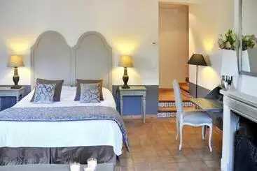 هتل Chateau De Berne