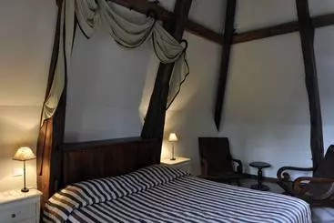 Hotel Chateau De Maulmont