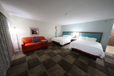 호텔 Hampton Inn Hutchinson