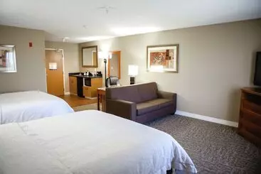 هتل Hampton Inn Mitchell
