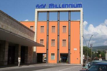 Hotel Millennium Palace