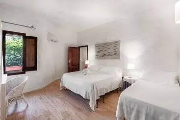 Hotel Villa Mediterranea