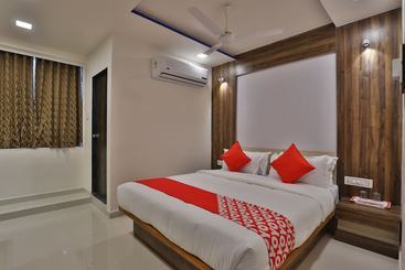 Hotel Meridan Palace By Oyo Rooms