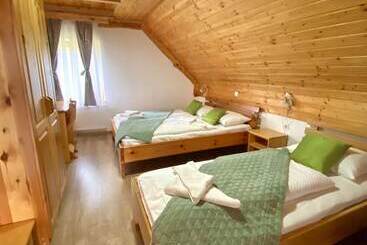 پانسیون Guest House Plitvice Waterfall