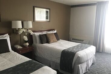 هتل Lakeview Golf Resort